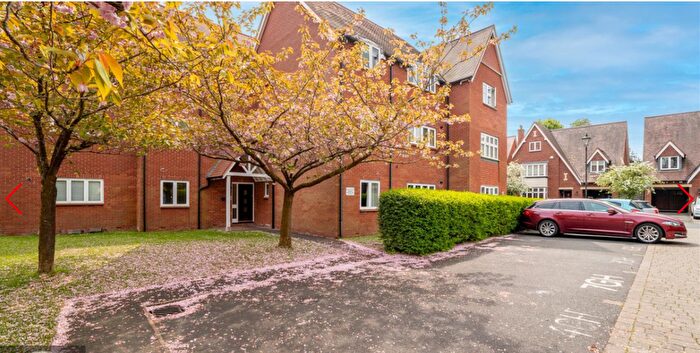 2 Bedroom Flat For Sale In Cotton Lane, Birmingham, B13