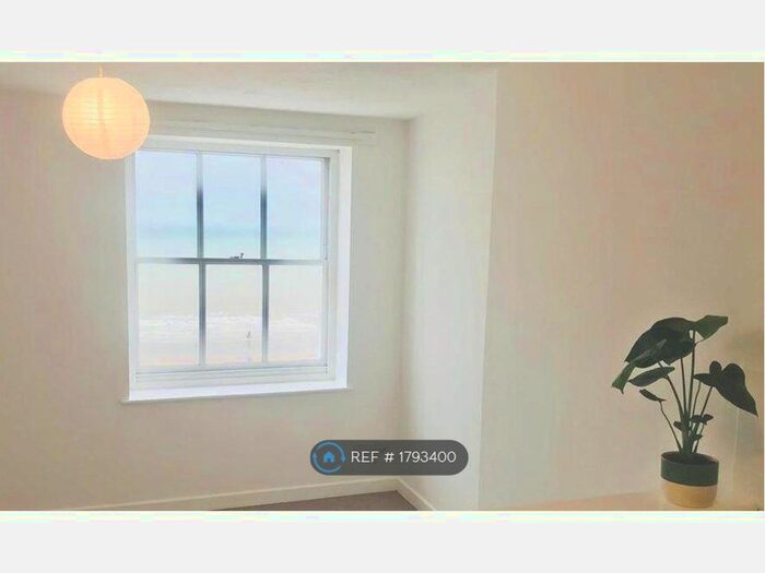 1 Bedroom Flat To Rent In Marina, St. Leonards-On-Sea, TN38