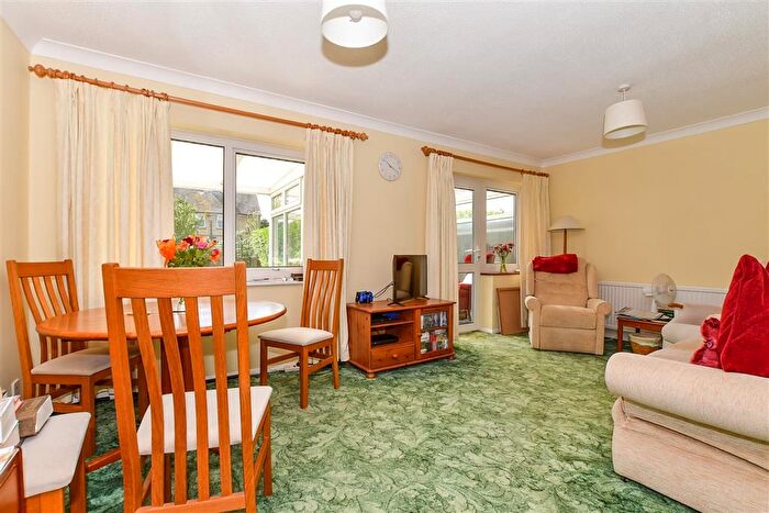 3 Bedroom Semi-Detached House For Sale In St. John's Road, New Romney, Kent, TN28