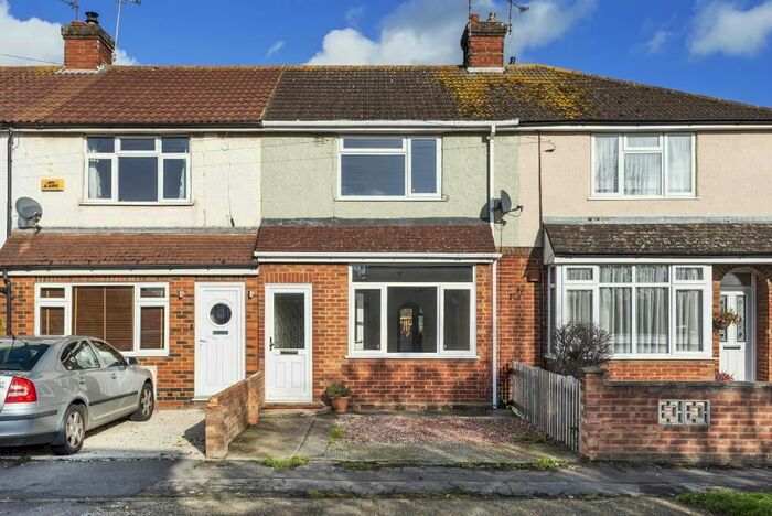 2 Bedroom Terraced House To Rent In Abbey Road, Aylesbury, HP19