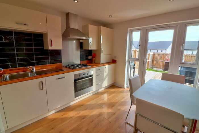 3 Bedroom Terraced House For Sale In Loirston Road, Cove Bay, Aberdeen AB12