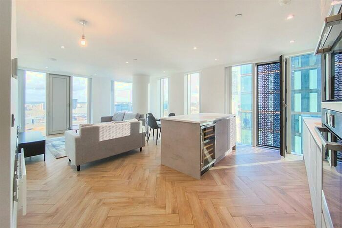 2 Bedroom Apartment To Rent In Elizabeth Tower, M15