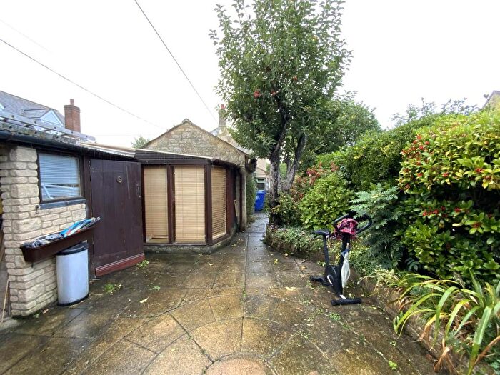 2 Bedroom Detached House For Sale In High Street, Whittlebury, Towcester, NN12