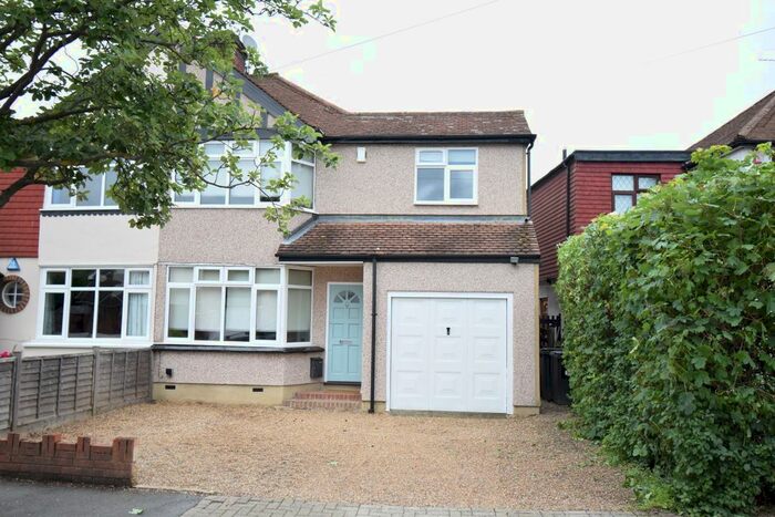 3 Bedroom Semi-Detached House To Rent In Mornington Avenue, Bromley BR1