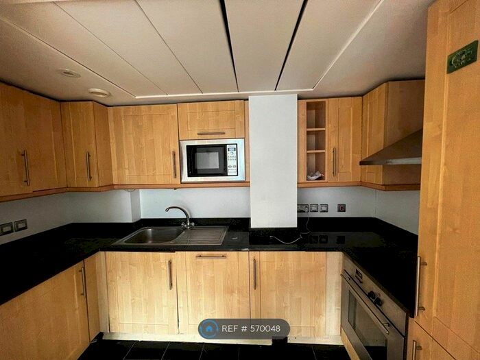 2 Bedroom Flat To Rent In Platinum House, Harrow, HA1