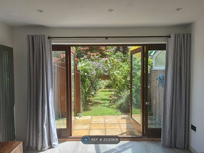 2 Bedroom Terraced House To Rent In Lytham Street, London, SE17