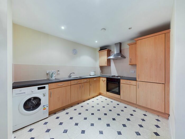 1 Bedroom Flat To Rent In Kemley House, Ferensway HU2