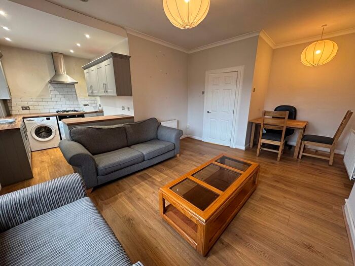 1 Bedroom Flat To Rent In Bearsden Road, Anniesland, G13