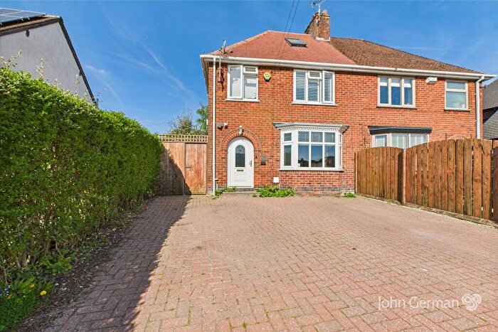 4 Bedroom Semi-Detached House For Sale In Derby Road, Ashbourne, DE6