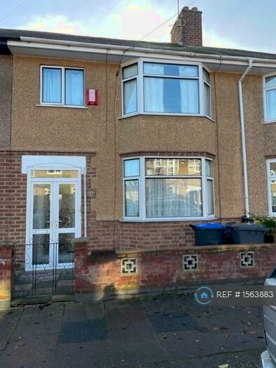 3 Bedroom Terraced House To Rent In Penrhyn Road, Northampton, NN4