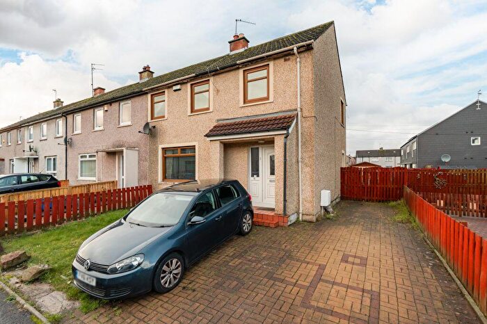 3 Bedroom End Of Terrace House For Sale In Pryde Avenue, Bonnyrigg, EH19