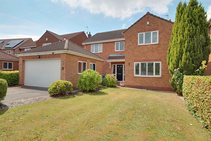 4 Bedroom Detached House For Sale In Valley Drive, Kirk Ella, HU10
