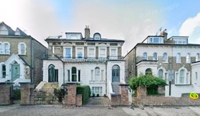 6 Bedroom Flat To Rent In Penn Road, London, N7