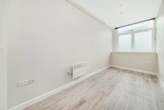 1 Bedroom Flat To Rent In The City Exchange, Hall Ings, Bradford, BD1