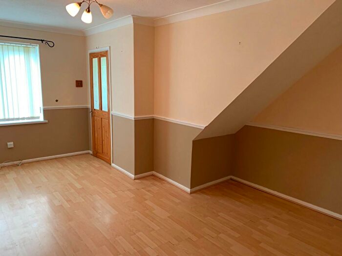 2 Bedroom Terraced House To Rent In Dale Close, Fforestfach, Swansea, SA5