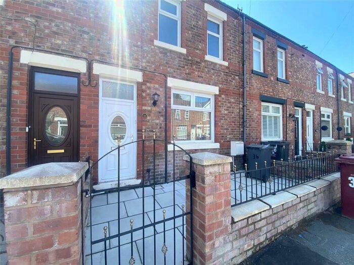 2 Bedroom House To Rent In Crossvale Road, Liverpool, L36