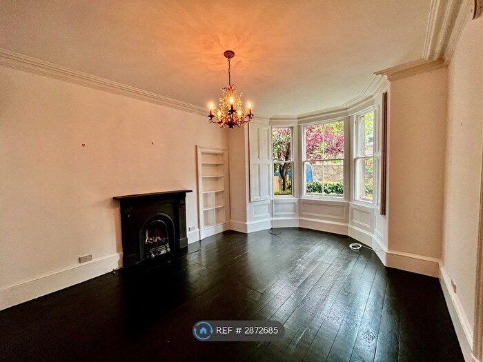 1 Bedroom Flat To Rent In Richmond Terrace, Edinburgh, EH11