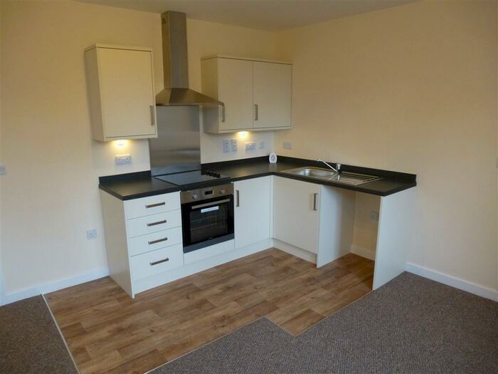 1 Bedroom Flat To Rent In Nottingham Road, Giltbrook, Nottingham, NG16