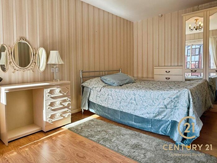 2 Bedroom Apartment For Sale In Woolton Mews, Quarry St, Liverpool, L25