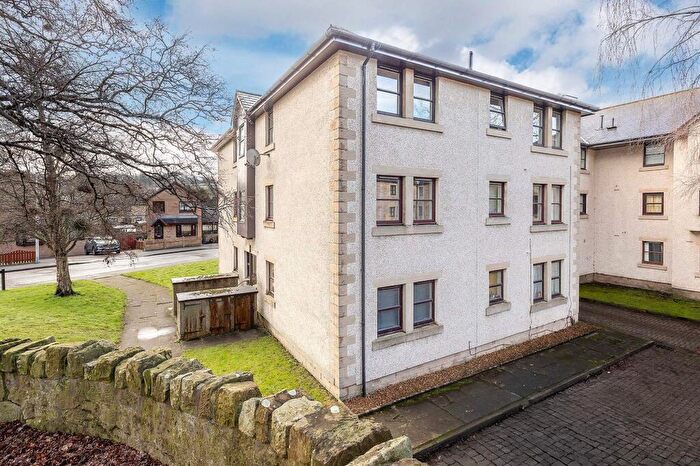 2 Bedroom Flat For Sale In The Maltings, Linlithgow, EH49