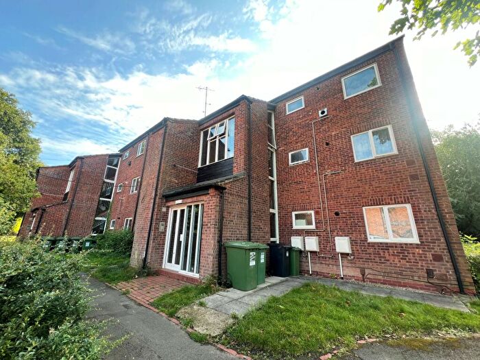 1 Bedroom Flat To Rent In Northleach Close, Redditch, B98