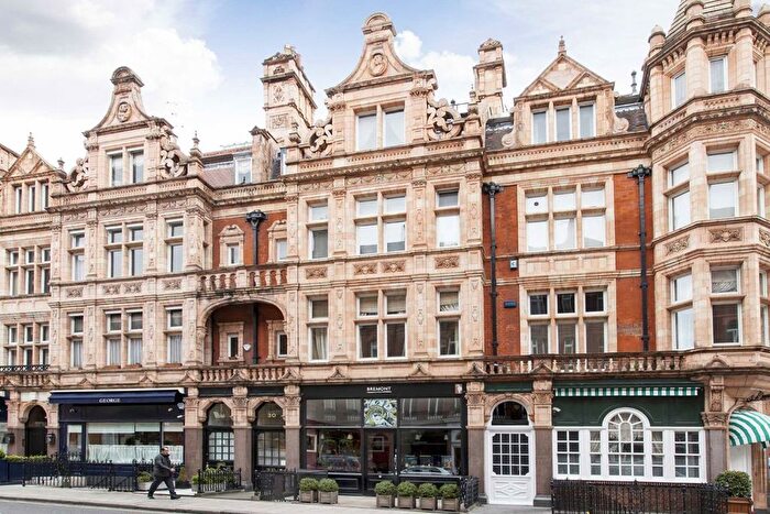 1 Bedroom Flat To Rent In South Audley Street, Mayfair, W1K
