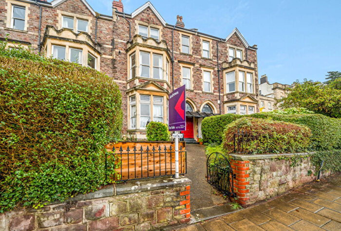 1 Bedroom Apartment For Sale In Clifton Hill, Clifton, Bristol, BS8