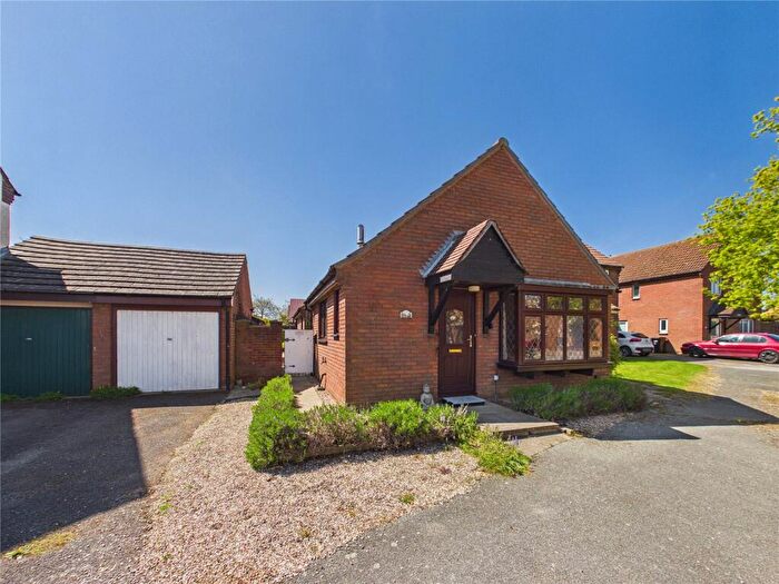 3 Bedroom Bungalow For Sale In Faulkeners Way, Trimley St. Mary, Felixstowe, Suffolk, IP11