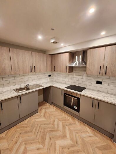Studio To Rent In Haycroft Road, Surbiton, KT6