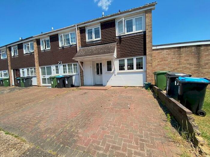 3 Bedroom House To Rent In Parkhill Road, Hemel Hempstead, HP1
