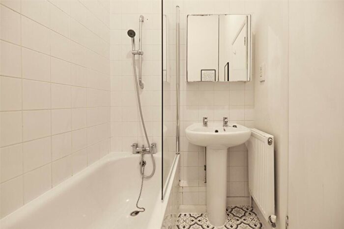 1 Bedroom Flat For Sale In Anerley Road, London, SE20