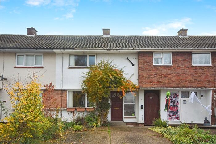 2 Bedroom Terraced House For Sale In Masefield Road, Braintree, CM7
