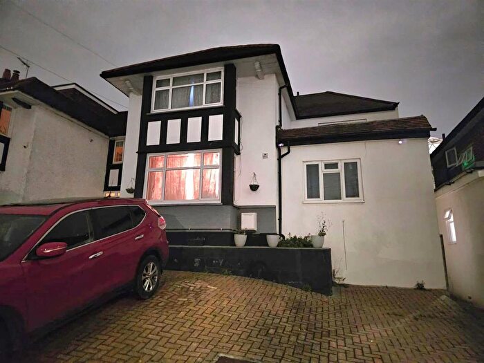 1 Bedroom Flat To Rent In East Lane, Wembley, HA9