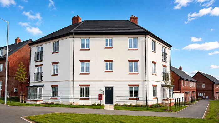 2 Bedroom Apartment To Rent In Fairham, Nottingham, NG11