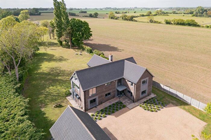 4 Bedroom Detached House For Sale In Common Road, Bressingham, Diss, Norfolk, IP22