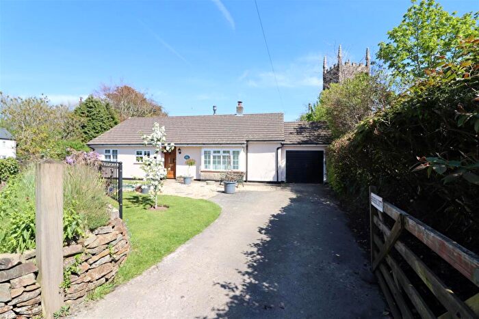 3 Bedroom Detached Bungalow For Sale In Roborough, Winkleigh, EX19