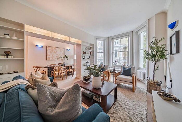 2 Bedroom Flat For Sale In Cornwall Gardens, South Kensington, London, SW7
