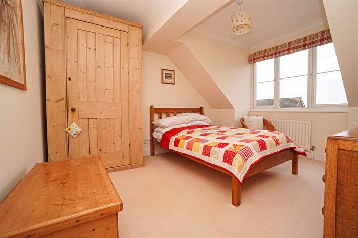 5 Bedroom Detached House For Sale In The Spaldings, St. Leonards-On-Sea, TN38