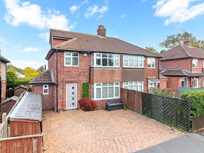 3 Bedroom Semi-Detached House For Sale In Ashville Grove, Harrogate, HG2