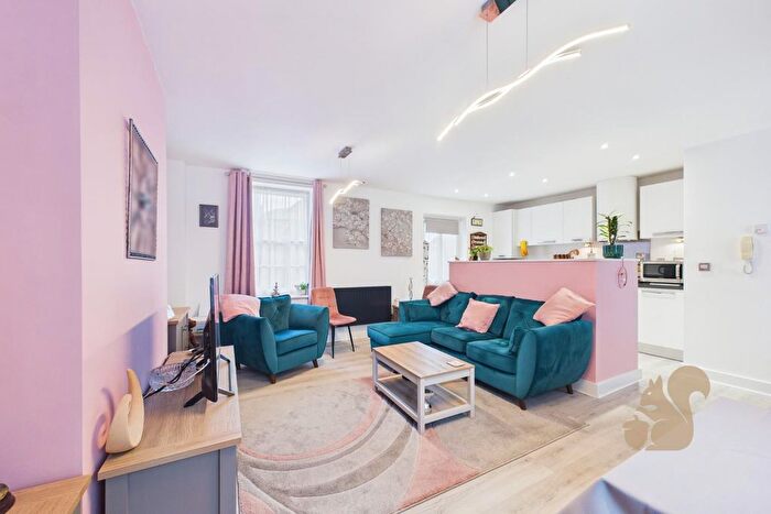 1 Bedroom Flat For Sale In New Farm Road, Stanway, CO3