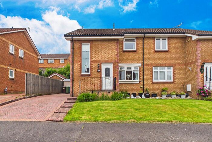 3 Bedroom Semi-Detached House For Sale In Callander Road, Airdrie, ML6