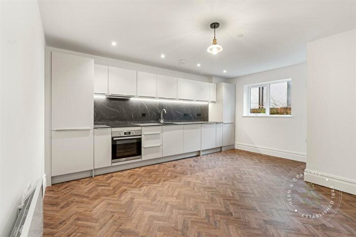 1 Bedroom Apartment For Sale In Cathedral Road, Pontcanna, Cardiff, CF11