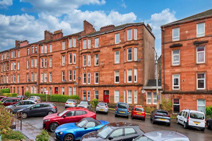 2 Bedroom Flat For Sale In Bolton Drive, Flat /, Mount Florida, Glasgow, G42