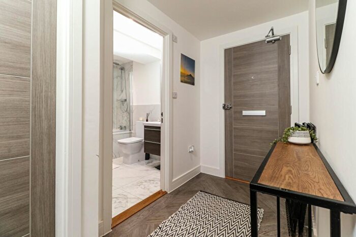 1 Bedroom Flat For Sale In Governors Walk, Portsmouth, PO3
