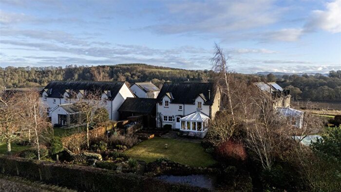 4 Bedroom Detached House For Sale In Gowrie Farm, Stanley, Perth, PH1