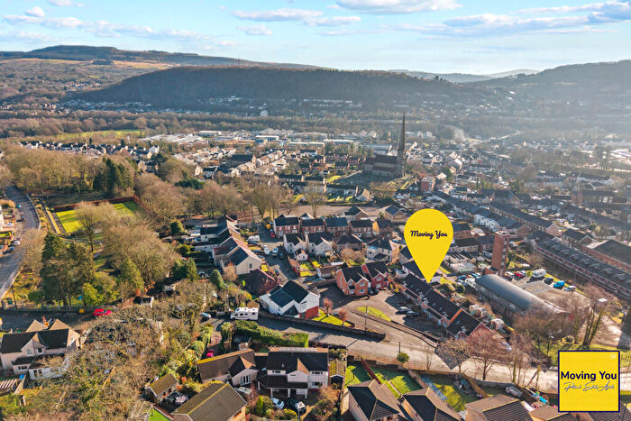 3 Bedroom Semi-Detached House For Sale In Hopkin Street, Swansea, SA8