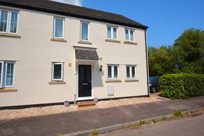 2 Bedroom Flat For Sale In Woodland Close, Bampton, Tiverton, Devon, EX16