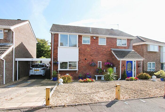 4 Bedroom Detached House For Sale In Harding Close, Boverton, CF61