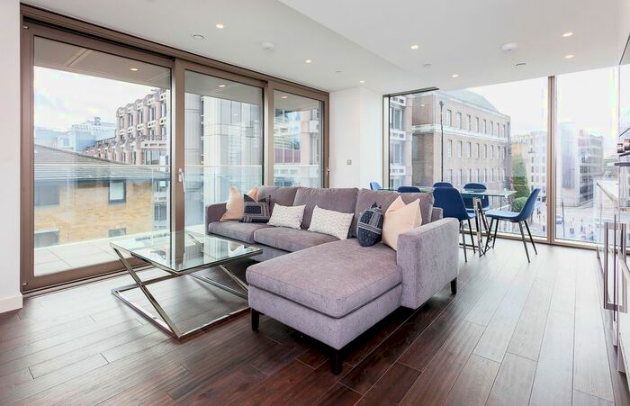 2 Bedroom Flat For Sale In Royal Mint Street, Tower Hill, E1