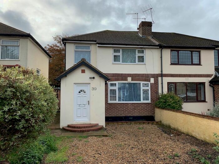 3 Bedroom Semi-Detached House To Rent In Egham, Surrey, TW20